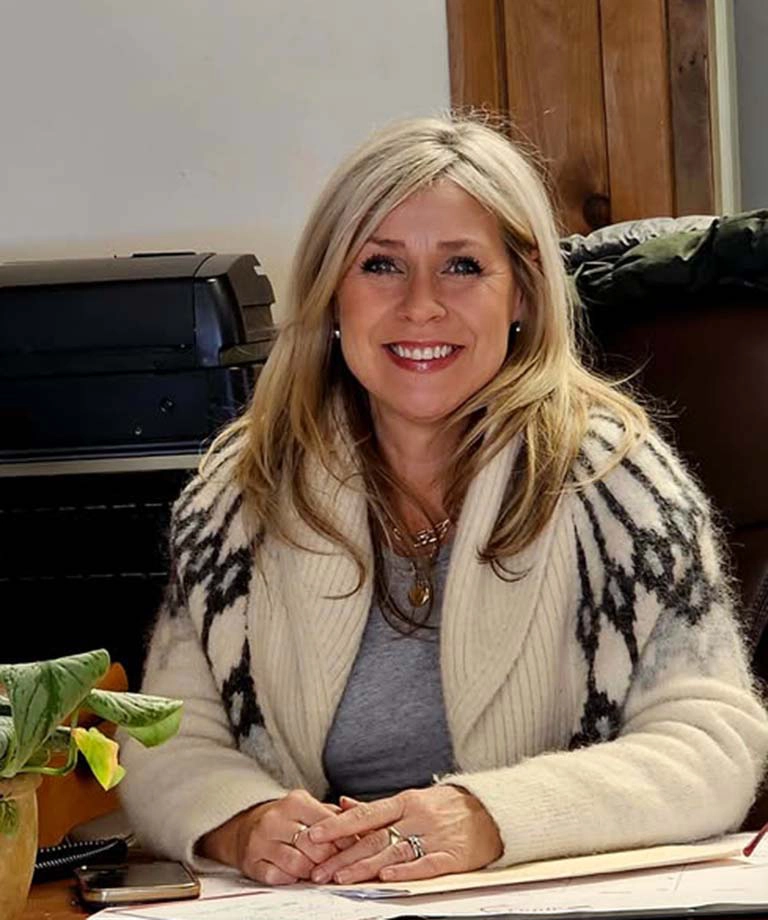 Heather, Administrative Assistant